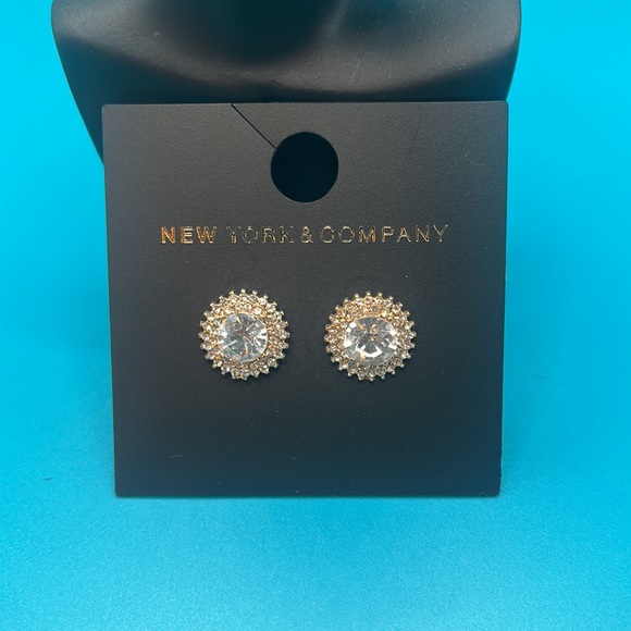 Stud Earrings from New York and Company - Picture 5 of 6